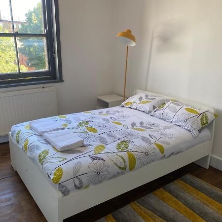 Double Room Londra Dış mekan fotoğraf