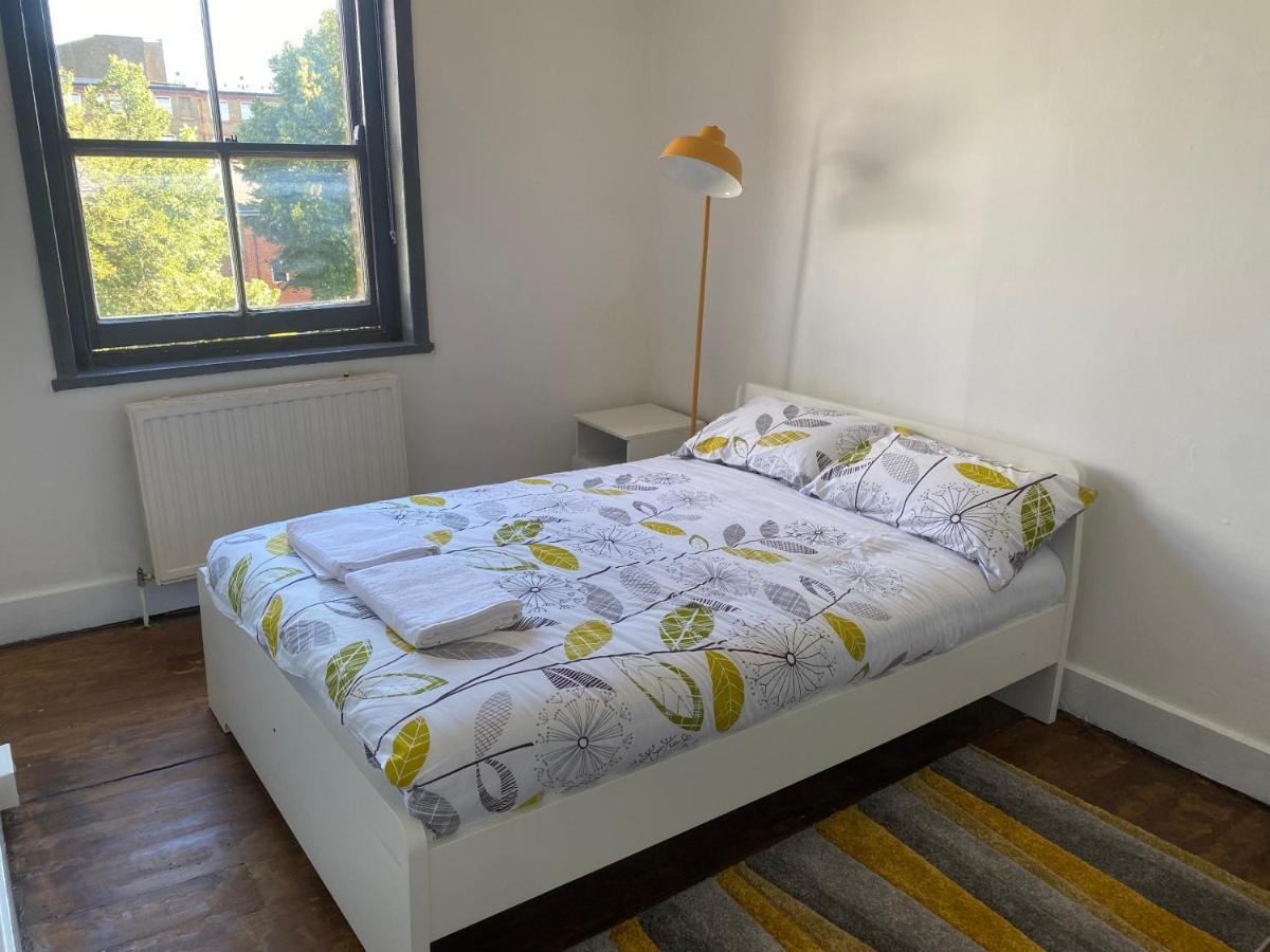 Double Room Londra Dış mekan fotoğraf